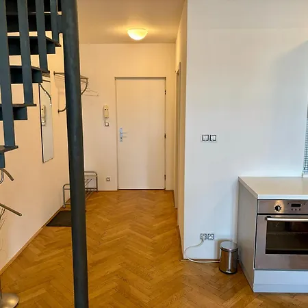 Letna Apartment