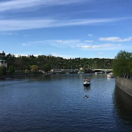 Letna Lägenhet