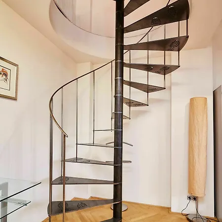 Letna Apartment
