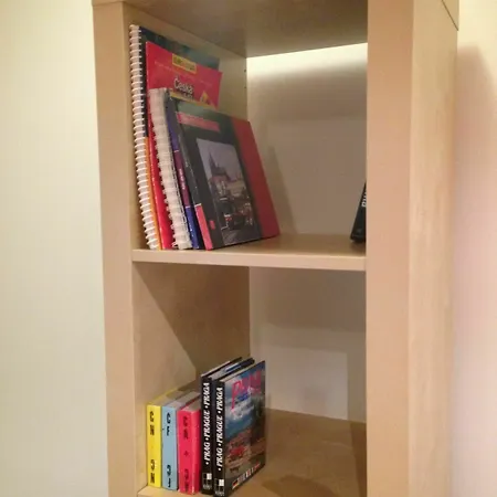 Letna Apartment *