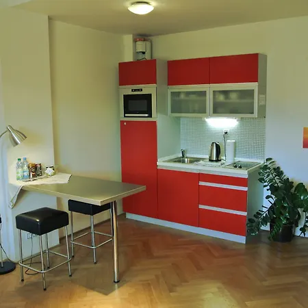 Letna Apartment