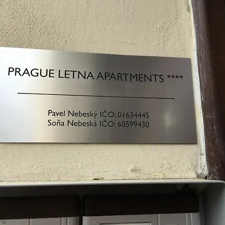 Letna Apartment *